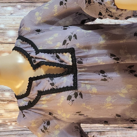 I.N.C Women's 100% Pure Silk Floral Long Sleeve Blouse Size 6 - Picture 2 of 11